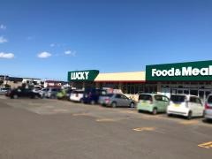 ラッキー西岡店