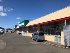 ラッキー西岡店