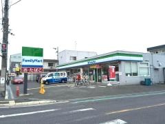 ファミリーマート　枚方長尾家具町店