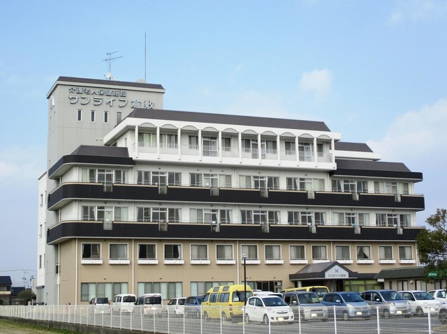 介護老人保健施設サンライフ倉敷 建物全景