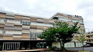 東都大学　深谷キャンパス１号館