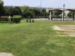 間栗公園