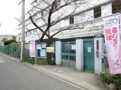 上小阪小学校
