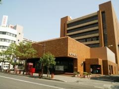佐賀銀行本店