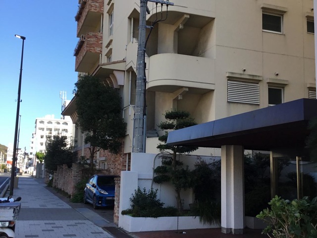 ロングライフクィーンズ塩屋