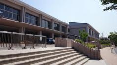 「伴南小学校」バス停留所