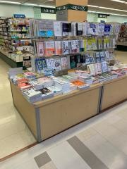 リブロ　国領店