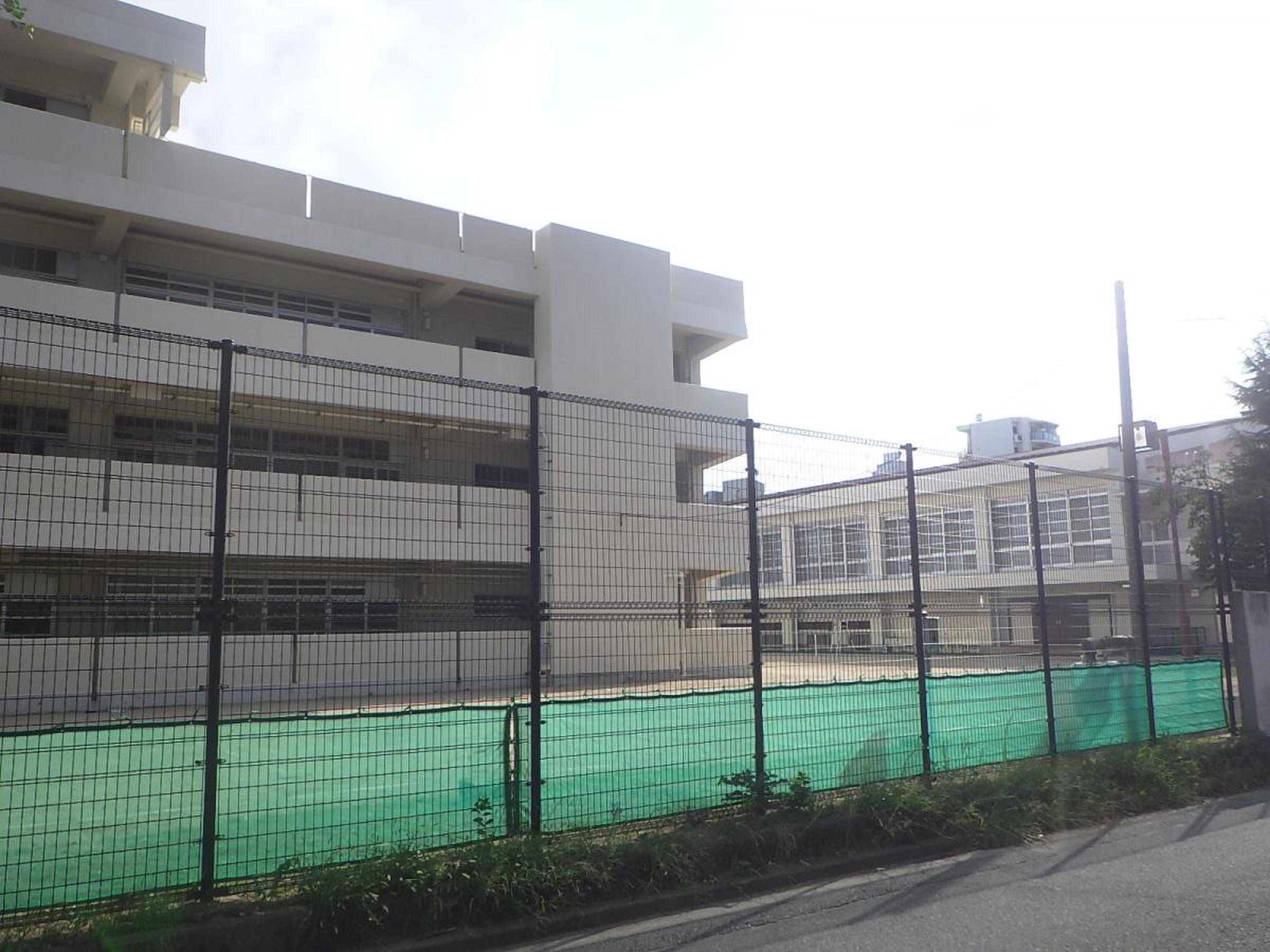 吹田 市立 豊津 中学校