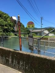 「荒瀬」バス停留所