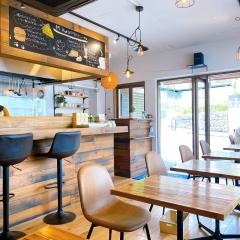 Ｃａｆｅ　Ｍ.Ｋｕｒｏ