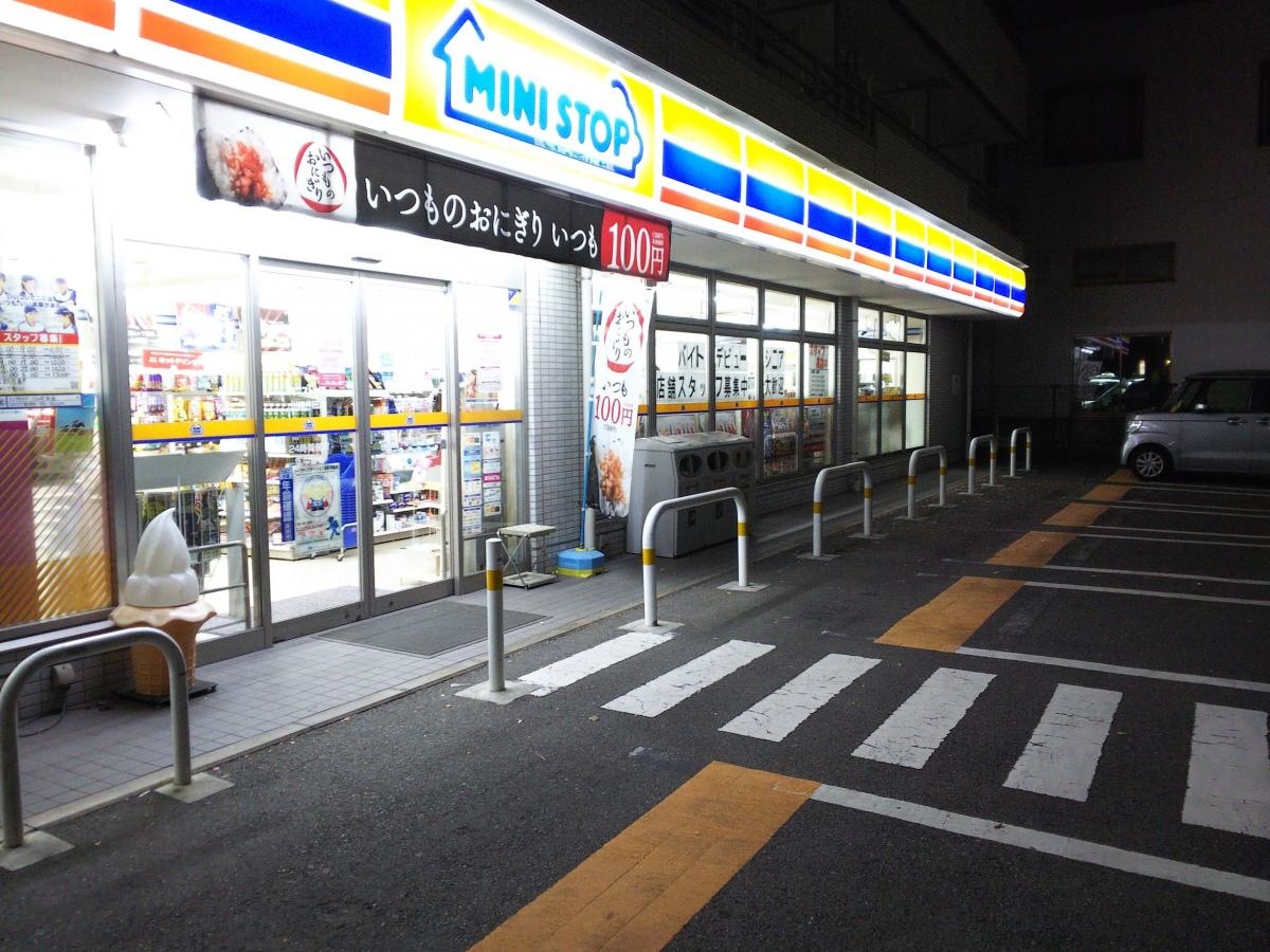 コンビニ