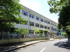 藤井寺西小学校