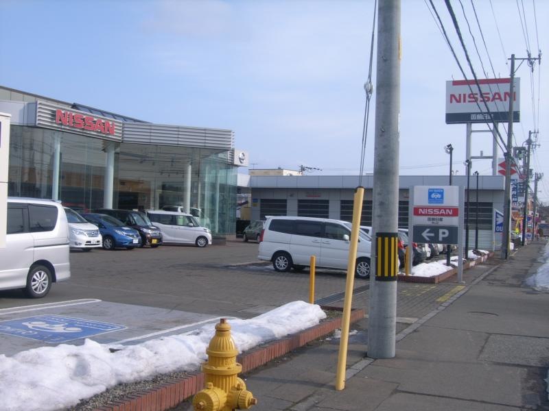 函館日産神山店3