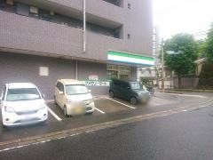 ファミリーマート　武三丁目店