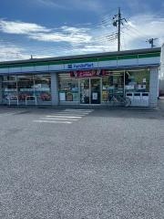 ファミリーマート　栃木城内町店
