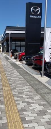 マツダアンフィニ青森八戸店