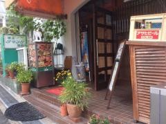 パリワール緑地公園店
