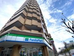 ファミリーマート　九丁堀店