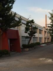 横内小学校