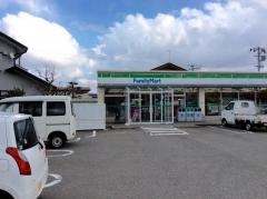 ファミリーマート　秋田新屋扇町店
