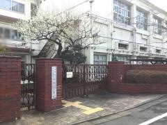 八幡小学校
