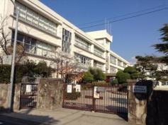 天神川小学校