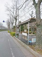 「葛城中学校前」バス停留所