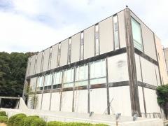 上野の森美術館