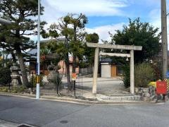 八幡神社