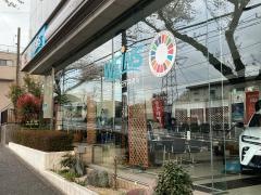 ウエインズトヨタ神奈川　霧が丘店