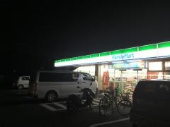 ファミリーマート　東久留米柳窪店