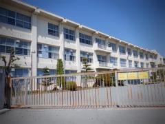 笛吹市立石和中学校