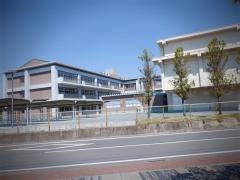 笛吹市立石和中学校
