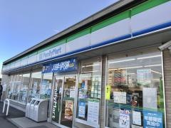 ファミリーマート　あすと長町店