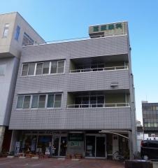 冨阪眼科医院
