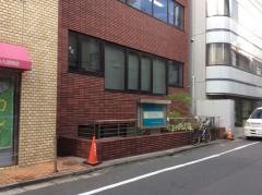 日本金融通信社