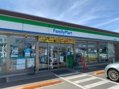 ファミリーマート　綾歌町岡田上店