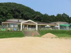 周匝保育園