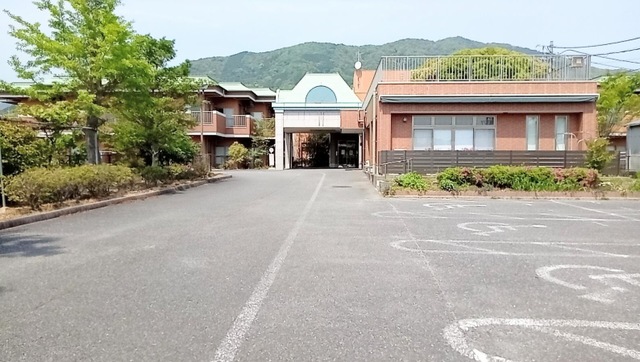 五井眺海園