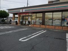 セブンイレブン　草加花栗北店