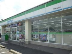 ファミリーマート　栗東出庭店