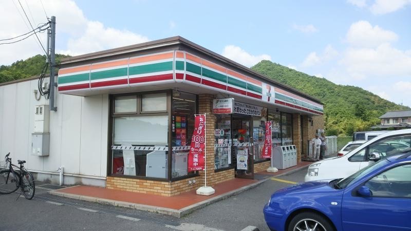 コンビニ