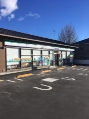 ファミリーマート　日光松原店