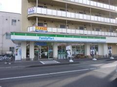 ファミリーマート　船岡中央店