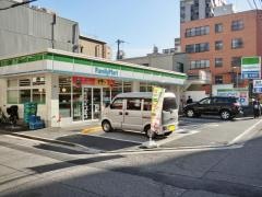 ファミリーマート　猫屋町店