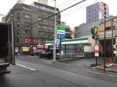 ファミリーマート　猫屋町店