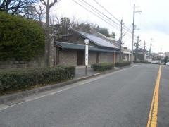 「上野坂」バス停留所