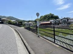 「落合集会所前」バス停留所
