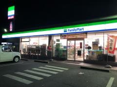 ファミリーマート　豊橋東松山店
