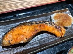 一夜干しと海鮮丼できたて屋　ＪＲタワーステラプレイス店